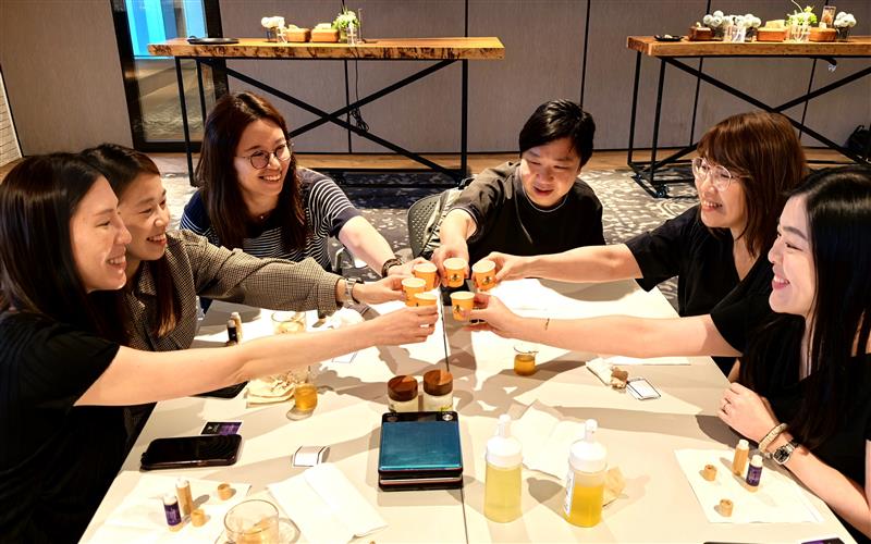 员工交流大会